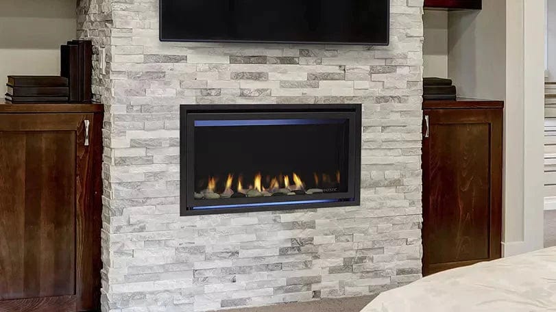 Majestic JADE32IN Jade 32 Direct Vent GAS Fireplace - NG